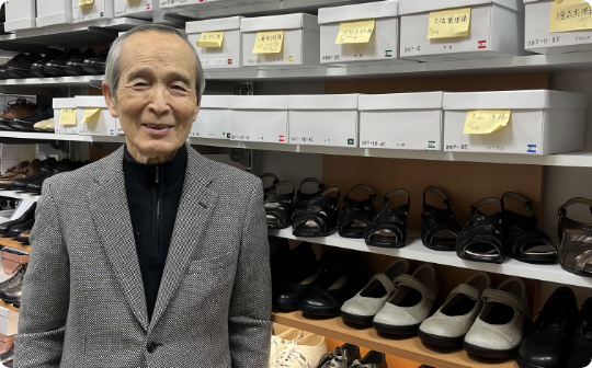 企業インタビュー者
