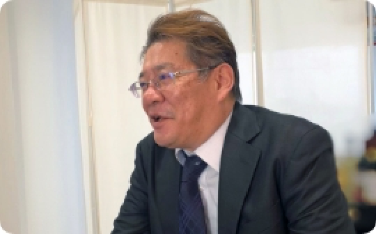 企業インタビュー者