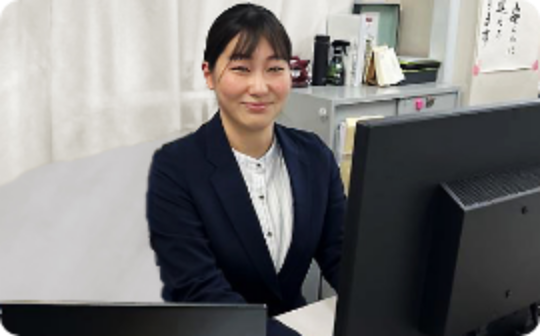 企業インタビュー者